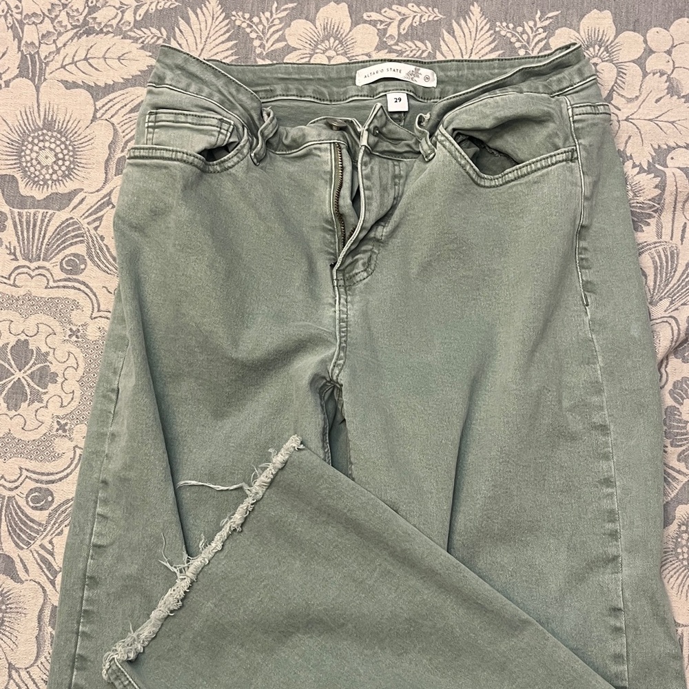 Altar'd State Green Straight Leg Jean size 29 aka 10/12 women’s
